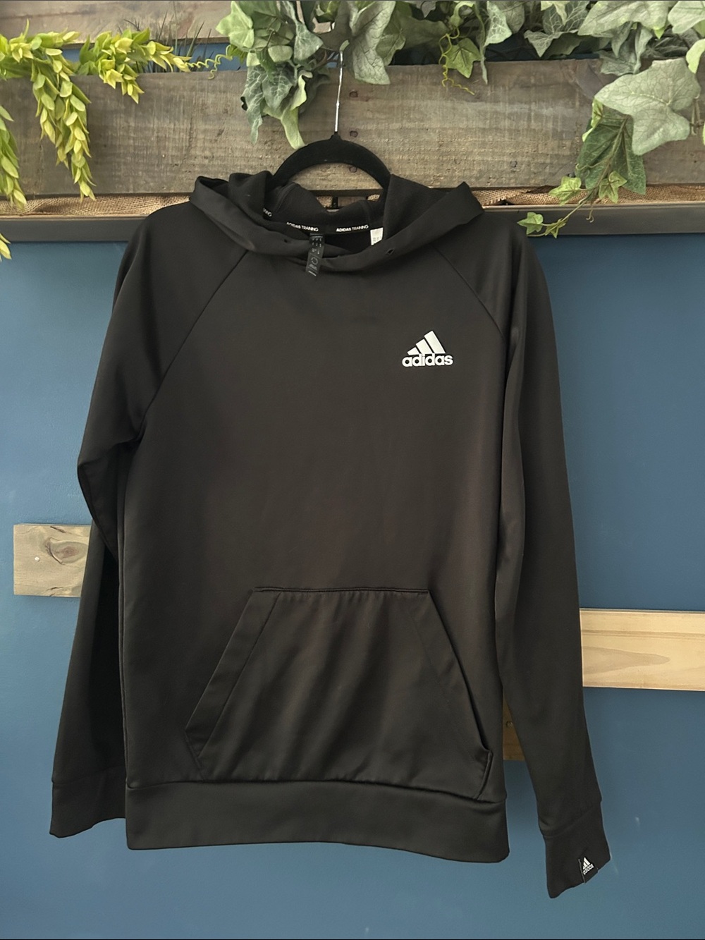 Adidas Pullover Training Hoodie Men’s Sm NWOT